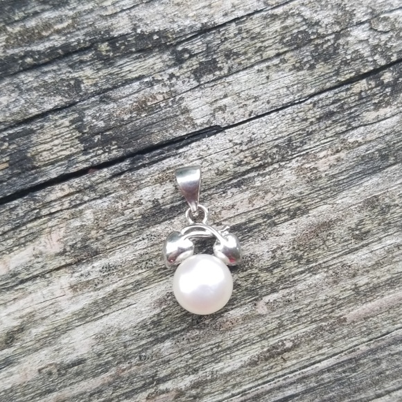 Vintage pearl pendant - Picture 1 of 3